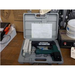 PF KCT-5040F AIR FINISH NAILER & STAPLER KIT