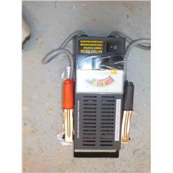 BATTERY TEST W/ READ METER