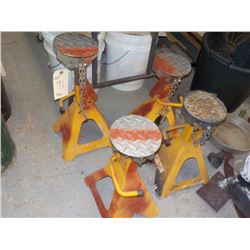 4 LARGE JACK STANDS WITH REMOVABLE FLAT TOPS