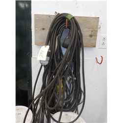 EXTENSION CORD & TROUBLE LITE