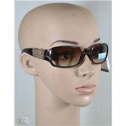 NEW LADIES BEAUTY SOLUTION FOSTER GRANT SUNGLASSES