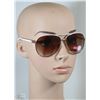 Image 1 : NEW LADIES BEAUTY SOLUTION FOSTER GRANT SUNGLASSES