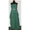 Image 1 : GREEN STRAPLESS  DRESS SIZE UNKNOWN