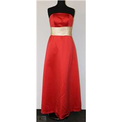 STRAPLESS RED WITH CORSET BACK GOWN