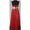 Image 2 : STRAPLESS RED WITH CORSET BACK GOWN