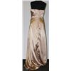 Image 2 : BEIGE STRAPLESS GOWN GATHERED AT SIDE