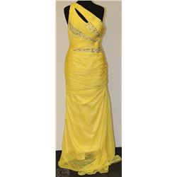 YELLOW SINGLE STRAP SEQUIN TOP GOWN SIZE