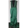 Image 2 : DARK GREEN LACE TOP GOWN PLUS SIZE