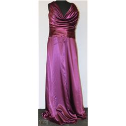 WINE COLOUR HALTER TOP DRESS SIZE UNKNOWN