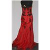 Image 2 : RED AND BLACK STRAPLESS EMBROIDERED GOWN