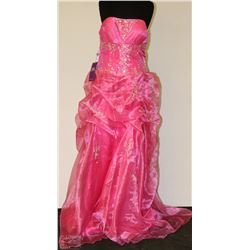 HOT PINK SIZE 14 SEQUINED STRAPLESS GOWN