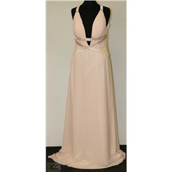LIGHT PINK LOW CUT GOWN SIZE UNKNOWN