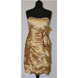 STRAPLESS SHORT MINI DRESS WITH CORSET BACK