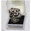 Image 1 : MEN'S HEAVY STAINLESS STEEL SKULL RING