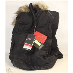 NEW WOMENS WINTER JACKET SIZE XL