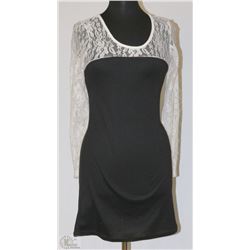 SIZE XL LACE AND BLACK DRESS