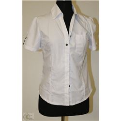 SIZE XL WHITE BLOUSE WITH BLACK BUTTONS