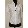 Image 1 : SIZE XL WHITE BLOUSE WITH BLACK BUTTONS