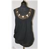 Image 1 : SIZE 2XL BLACK AND SEQUINED TANK TOP