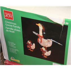 HOLIDAY JOY CHRISTMAS GOOSE FAMILY OUTDOOR LIGHTS