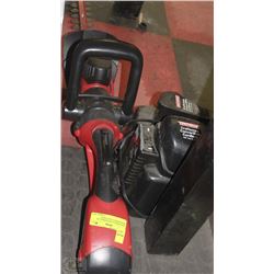 CRAFTSMAN CONVERTIBLE 18V HEDGER WITH 2 BATTERIES