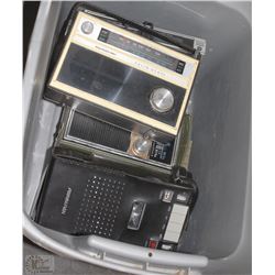 BOX OF ASSORTED VINTAGE RADIOS
