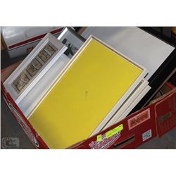 LOT OF PICTURE FRAMES & ARTWORK