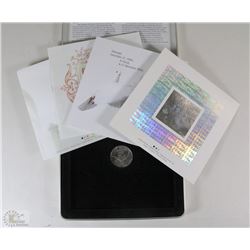 COLLECTIBLE 2000 STAMP & COIN SET IN CASE