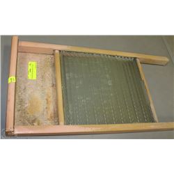 ANTIQUE WASH BOARD "GLASS"