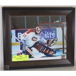 PATRICK ROY  SIGNED MONTREAL CANADIENS PICTURE