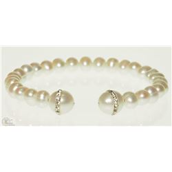 NATURAL PEARL BRACELET