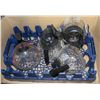 Image 1 : BOX OF COFFEE POTS