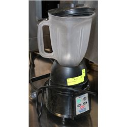 WARING BLENDER