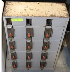 12 COMPARTMENT LOCKER WITH KEYS
