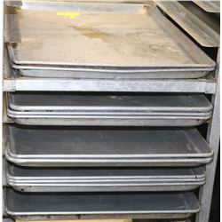 LOT OF 11 BAKING SHEETS