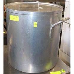 32L STOCK POT WITH LID