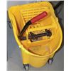 Image 1 : RUBBERMAID INDUSTRIAL MOP BUCKET & WRINGER
