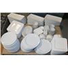 Image 1 : PALLET OF WHITE DISHES