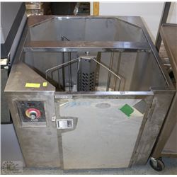 FWE MOBILE HEATED DISH CABINET