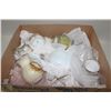 Image 1 : BOX W/WATER JUG WITH BOWL, CREAMER &