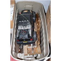 LARGE BIN W/RADIO CONTROL SPEEDBOAT