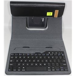 TARGUS IPAD AGILITY KEYBOARD PORTFOLIO + SHELL