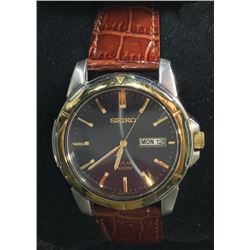 SEIKO STAINLESS STEEL 2-COLORED WITH GOLD AND