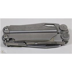 LEATHERMAN WAVE MULTI-TOOL