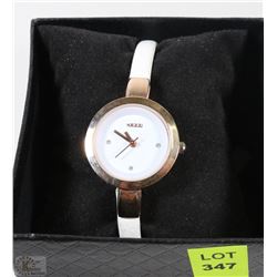 KEZZI WOMEN'S WATCH WITH WHITE STRAP