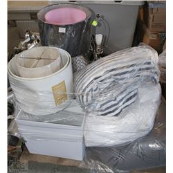 SHOWHOME PALLET OF DREAMS, LAMPS,