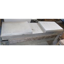 ALUMINUM TRUCK TOOL BOX