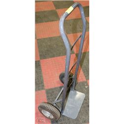 RUBBER TIRE CARGO DOLLY