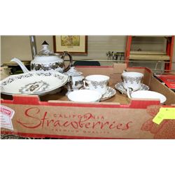 ROYAL ALBERT BONE CHINA 25TH ANNIVERSARY TEA SET