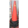 Image 1 : 8 HEAVY DUTY ROAD CONSTRUCTION 3' CONES AND